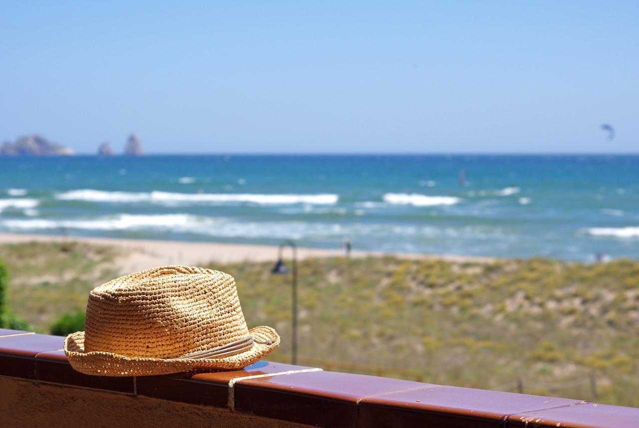Apartaments Beach & Golf Resort Pals Esterno foto
