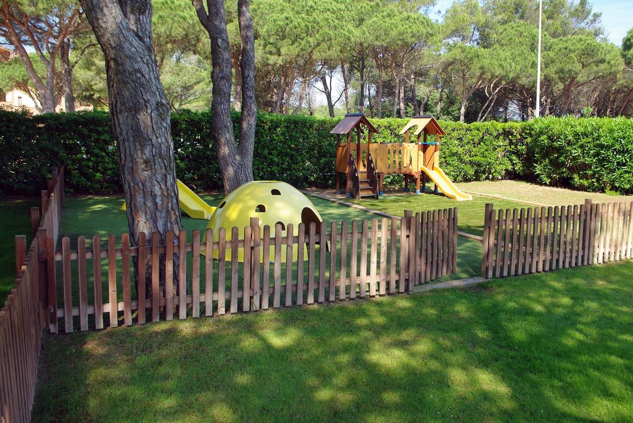 Apartaments Beach & Golf Resort Pals Esterno foto