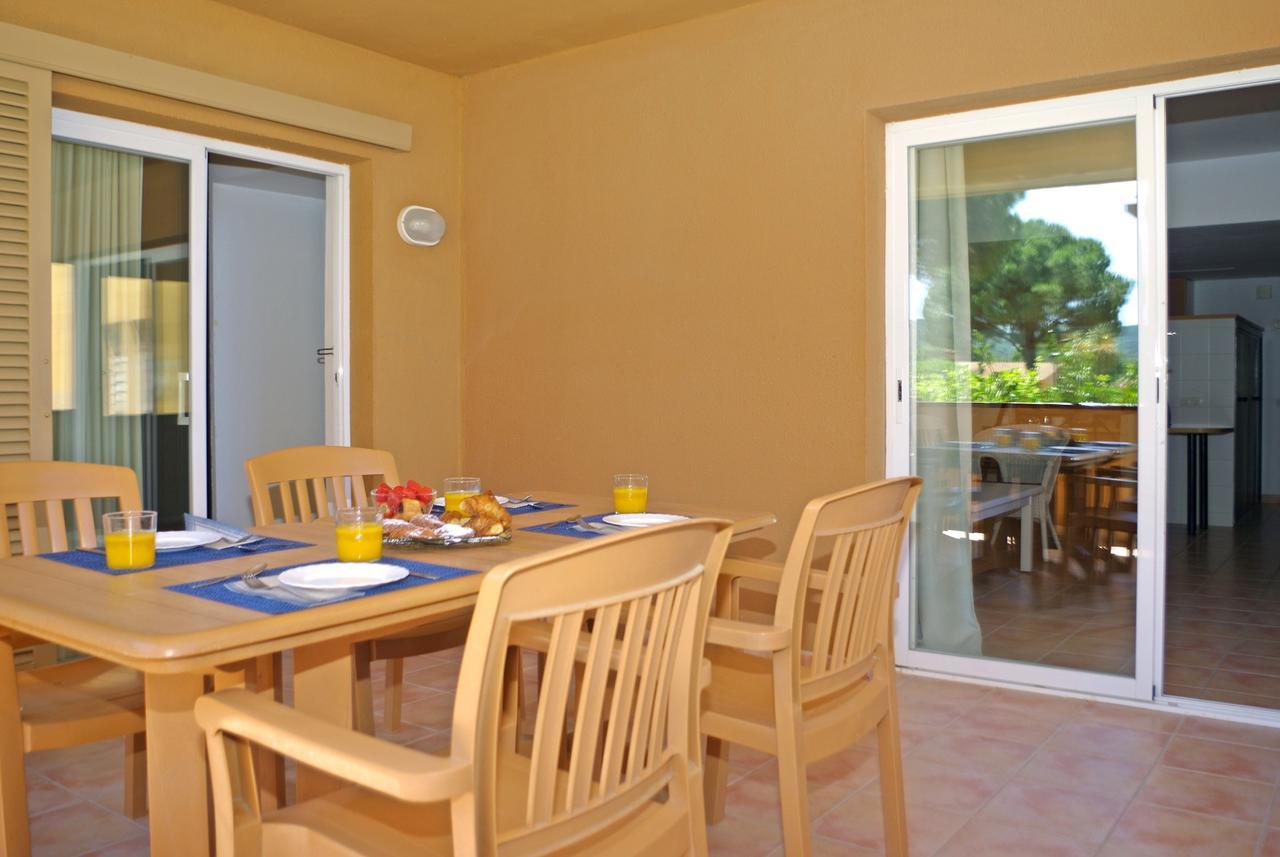 Apartaments Beach & Golf Resort Pals Esterno foto